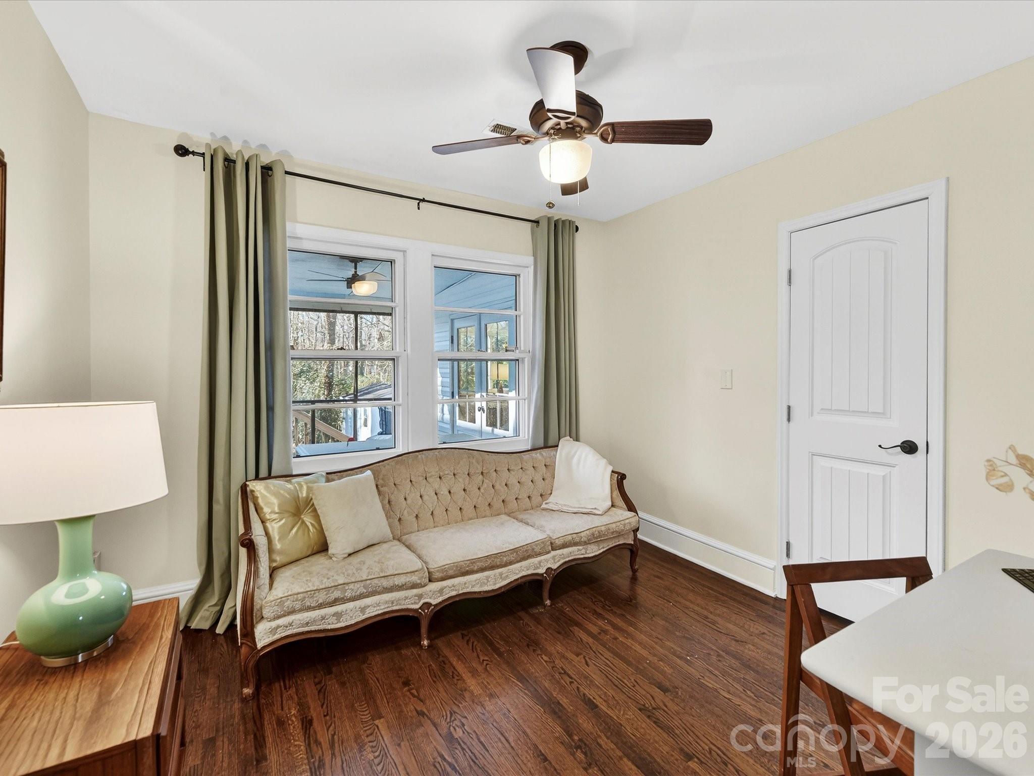 3016 Hanson Drive Charlotte NC 28207