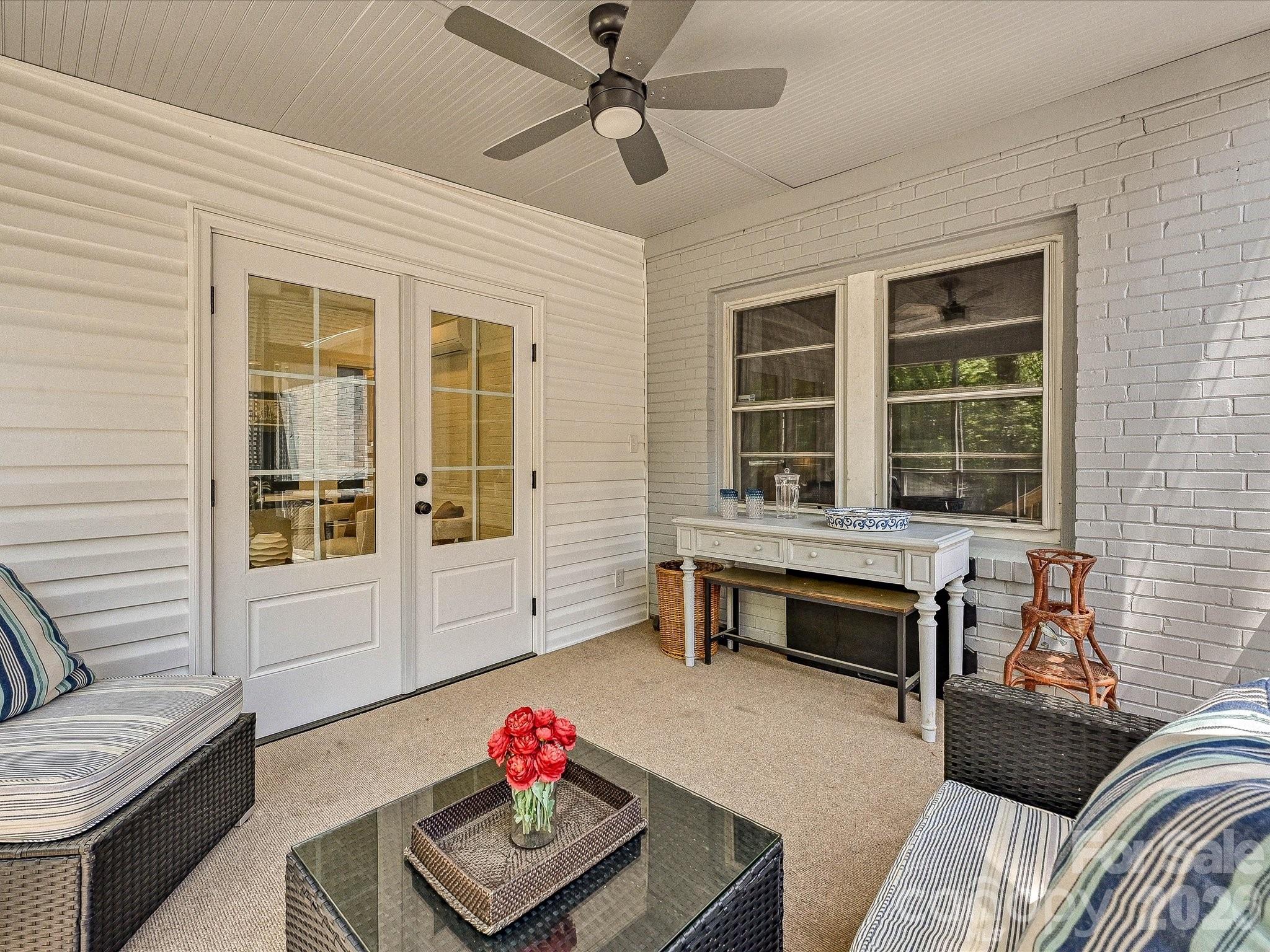 3016 Hanson Drive Charlotte NC 28207