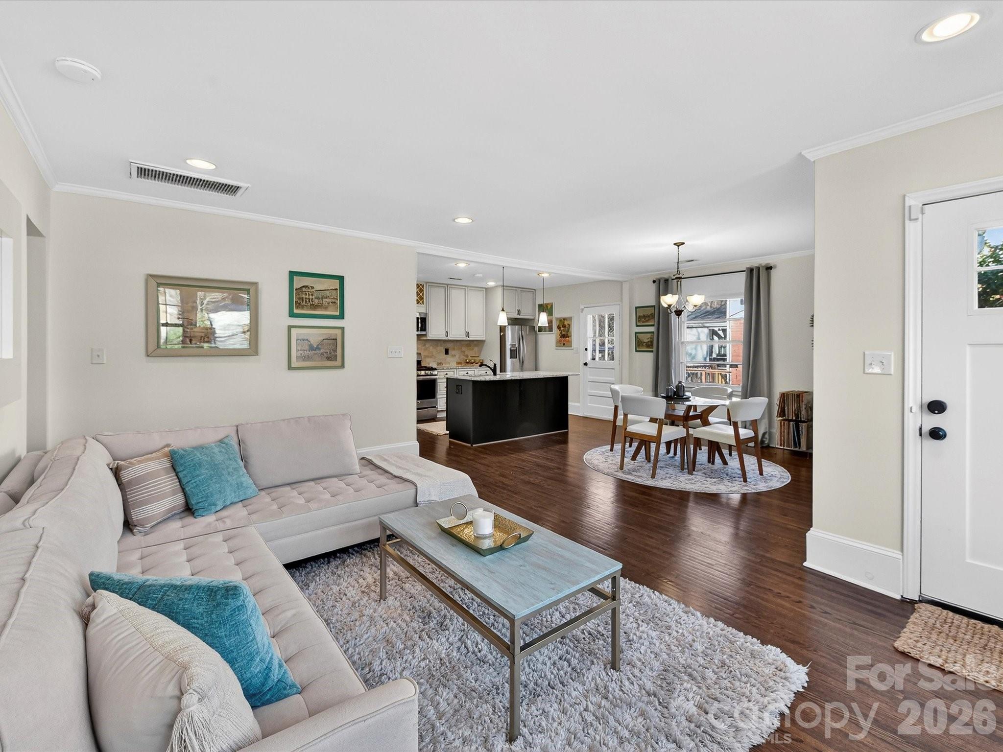 3016 Hanson Drive Charlotte NC 28207