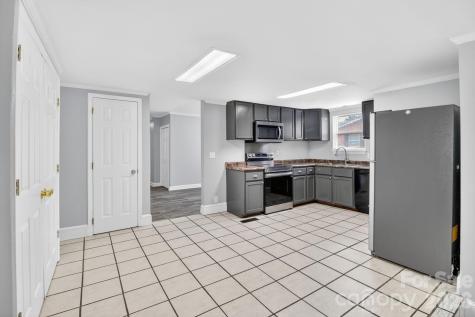 62 Roberta Road SW Concord NC 28027