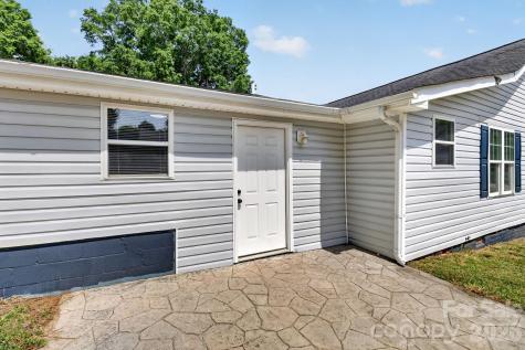 62 Roberta Road SW Concord NC 28027