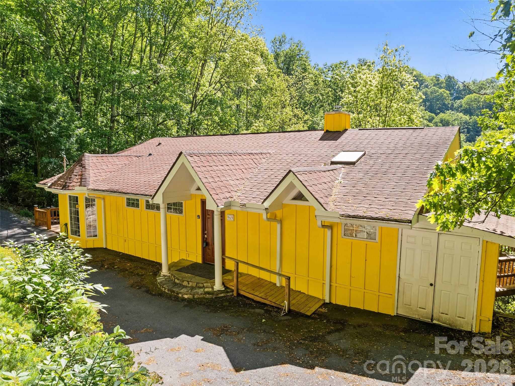 969 Mountain View Drive Maggie Valley NC 28751