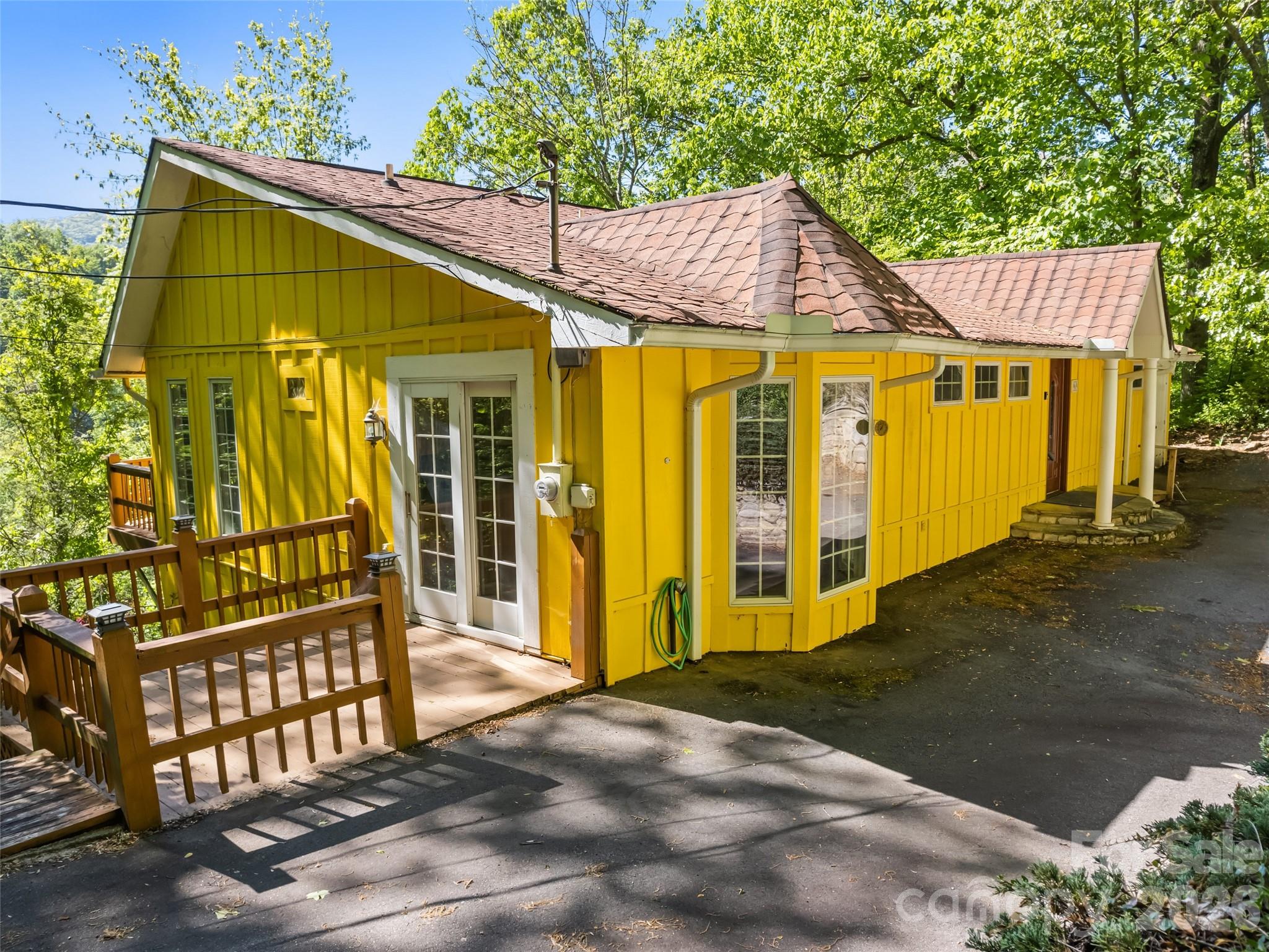 969 Mountain View Drive Maggie Valley NC 28751