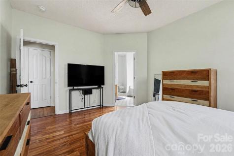 4011 Lakota Court Charlotte NC 28269