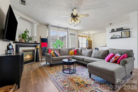 4011 Lakota Court Charlotte NC 28269