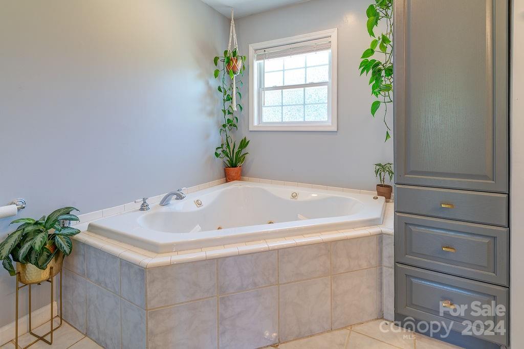 23 Brant Lane Weaverville NC 28787