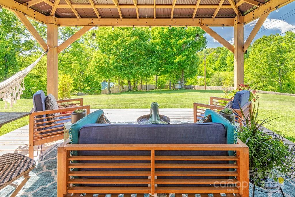23 Brant Lane Weaverville NC 28787