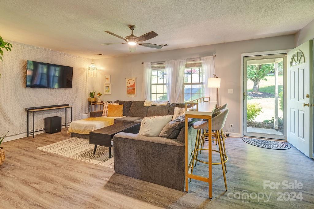 23 Brant Lane Weaverville NC 28787