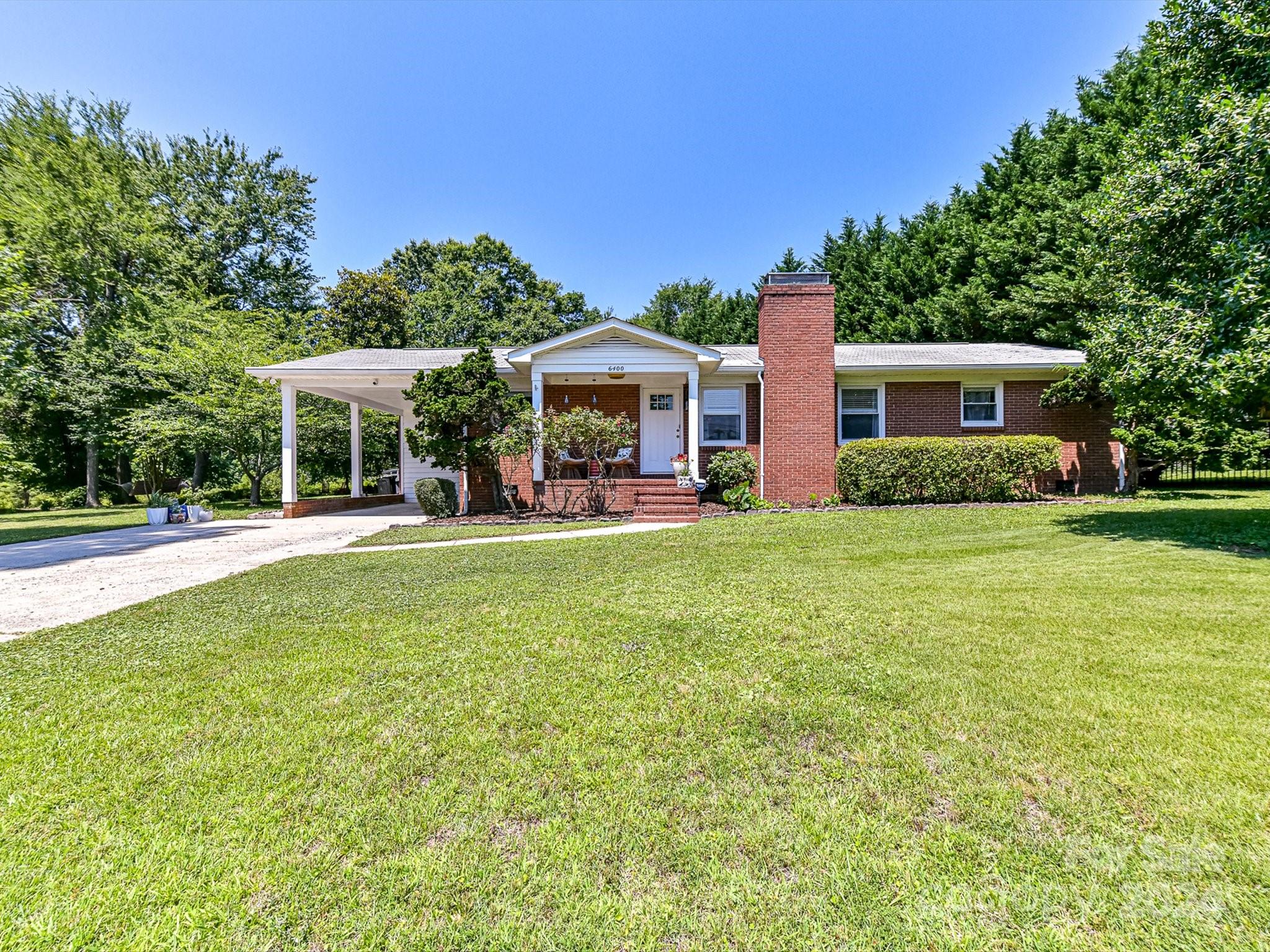 6400 Vernedale Road Charlotte NC 28212