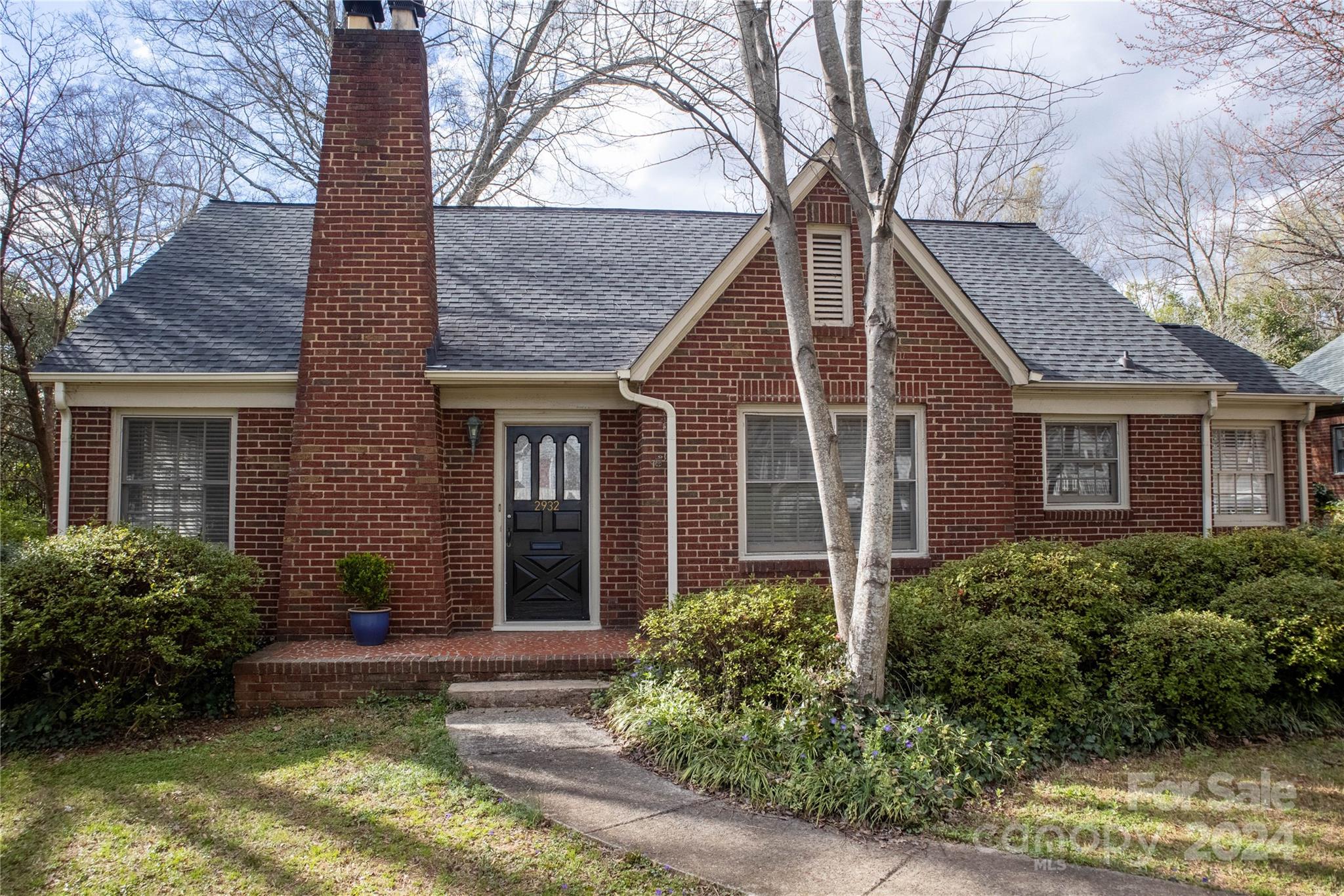 2932 Park Road Charlotte NC 28209