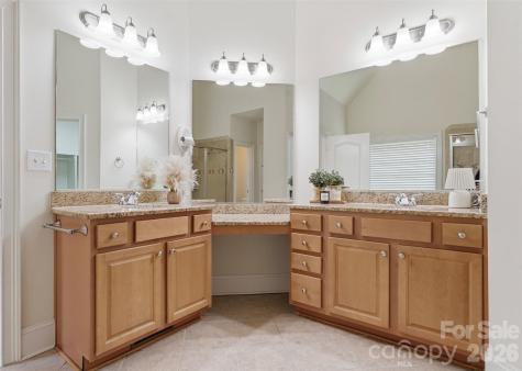 279 Woodstream Circle Mooresville NC 28117
