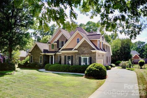 279 Woodstream Circle Mooresville NC 28117