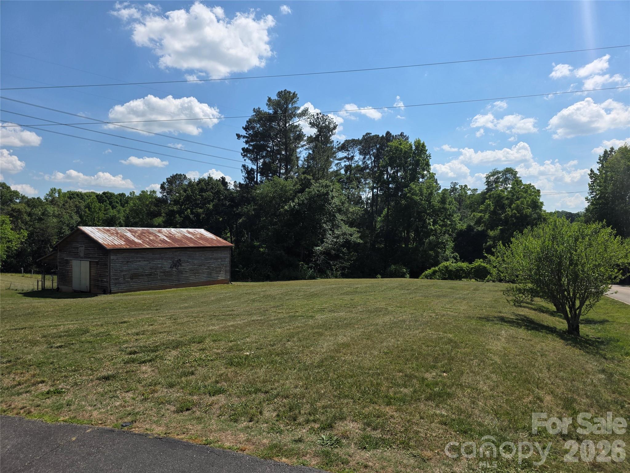 320 Huffstetler Lake Road Dallas NC 28034