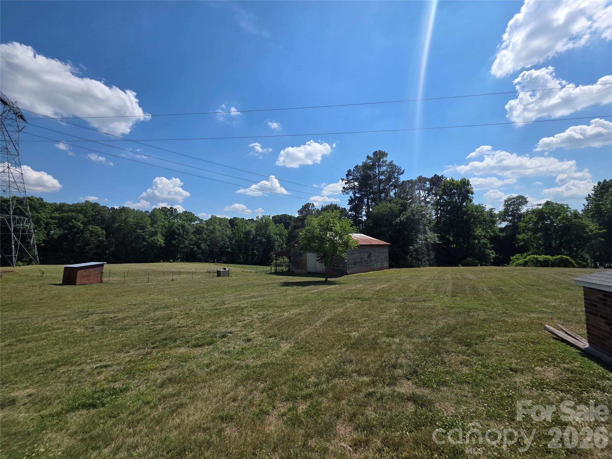 320 Huffstetler Lake Road Dallas NC 28034