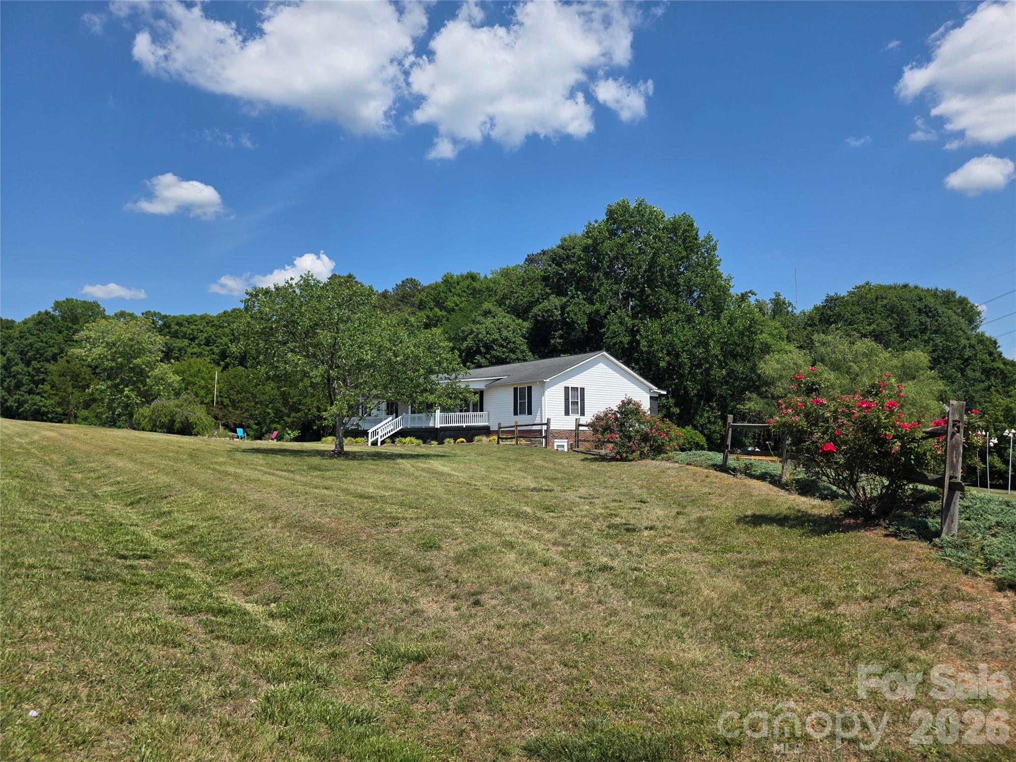 320 Huffstetler Lake Road Dallas NC 28034