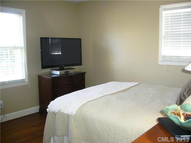 6719 Castlegate Drive Charlotte NC 28226