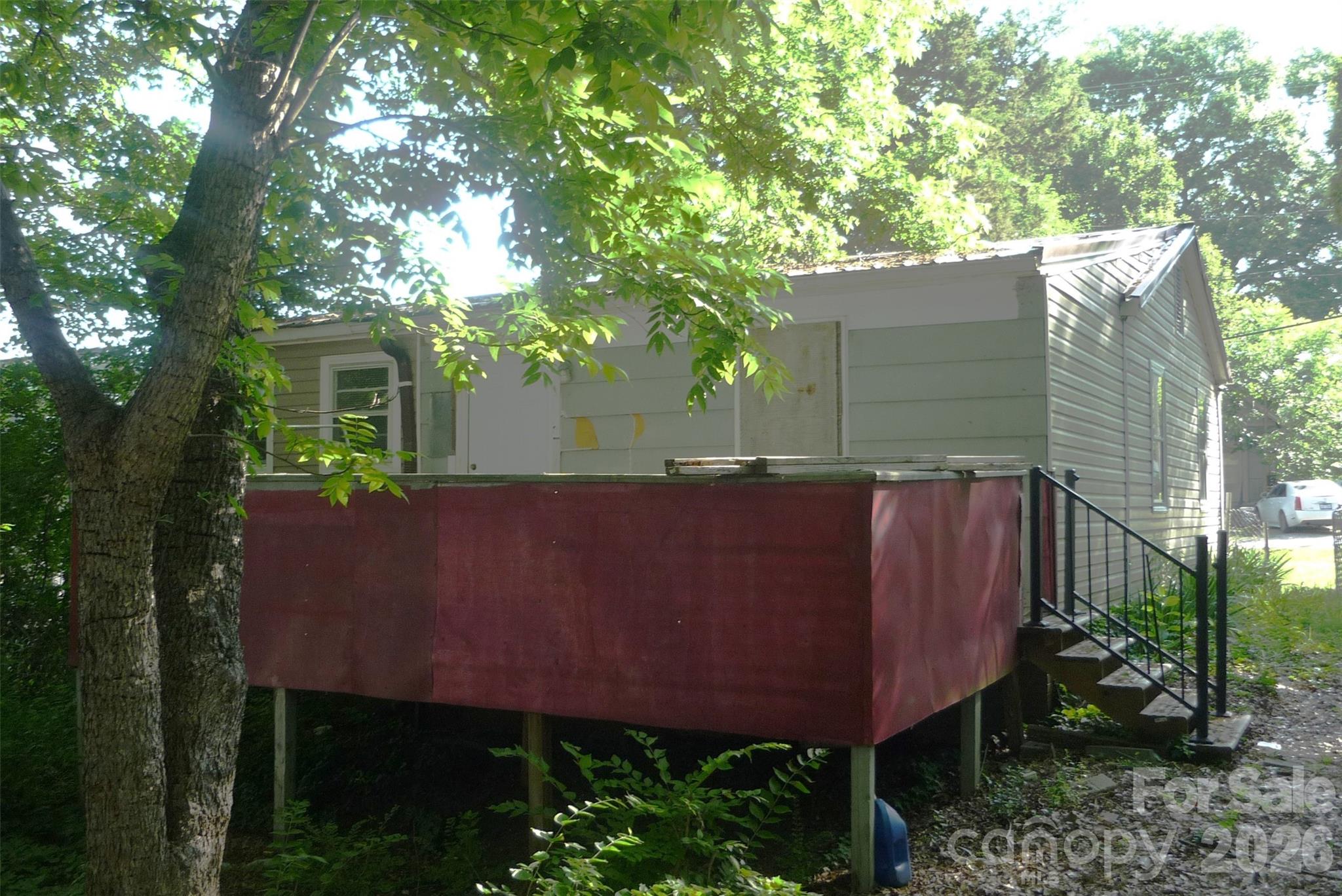 407 N Pear Street Gastonia NC 28054