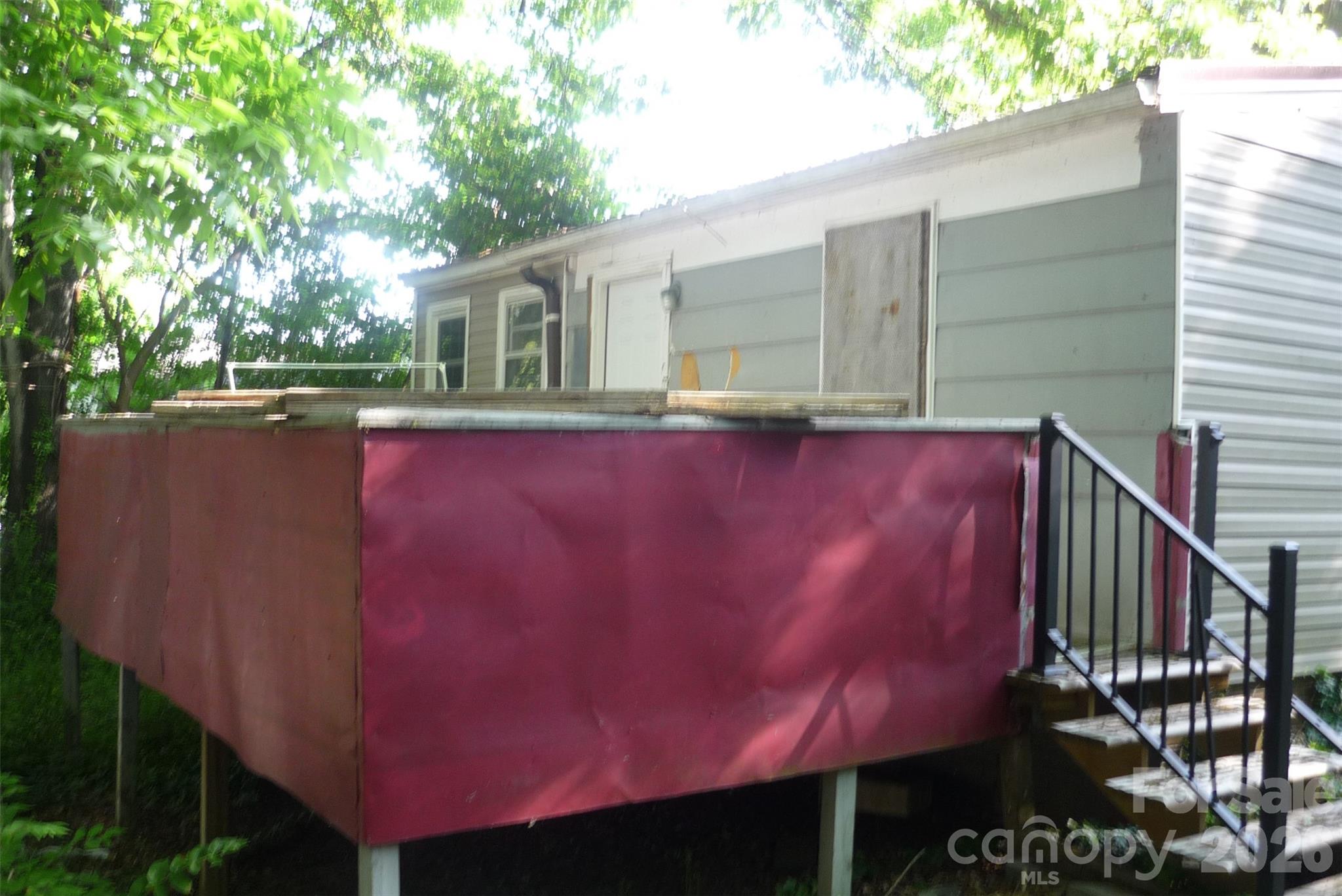 407 N Pear Street Gastonia NC 28054