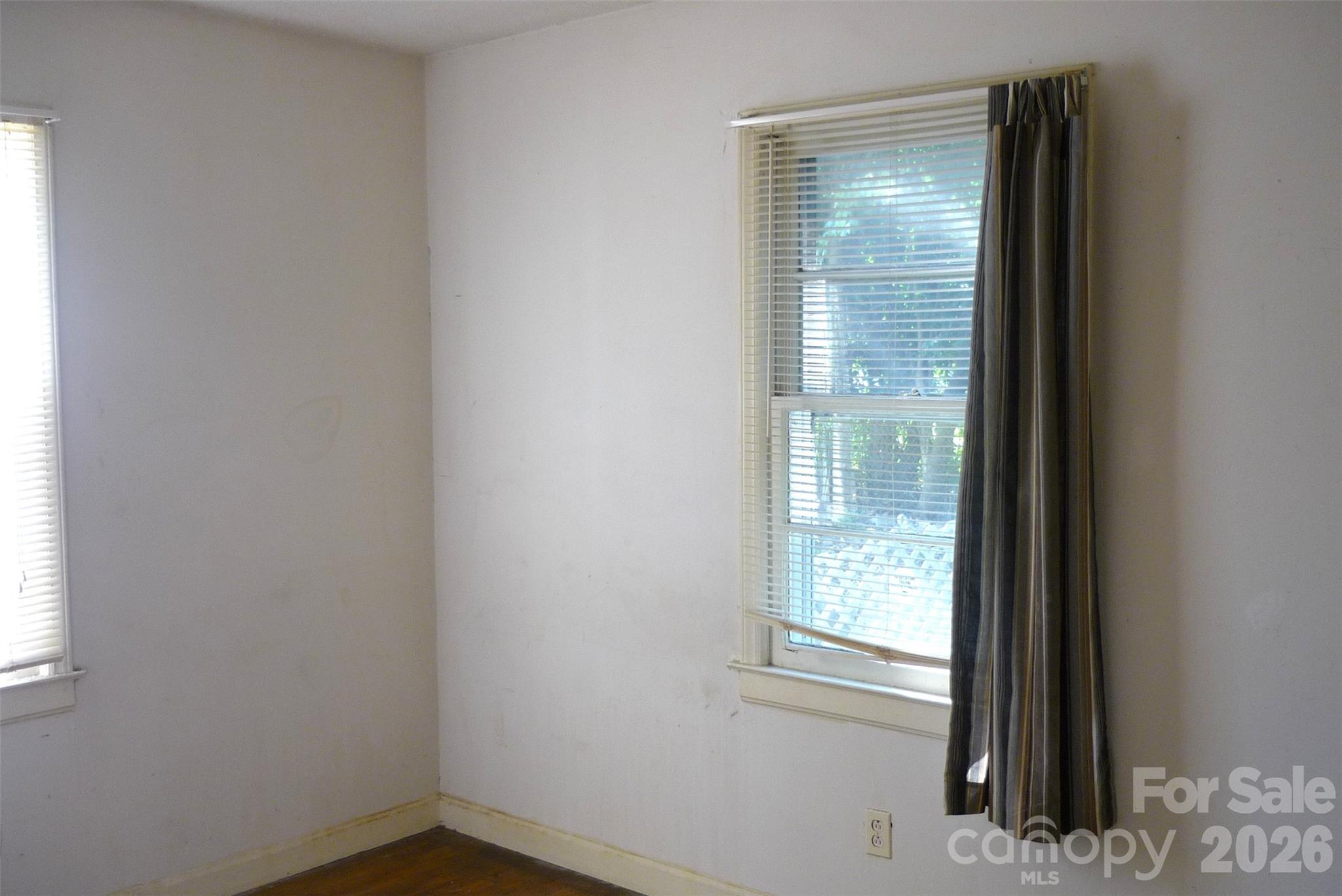 407 N Pear Street Gastonia NC 28054