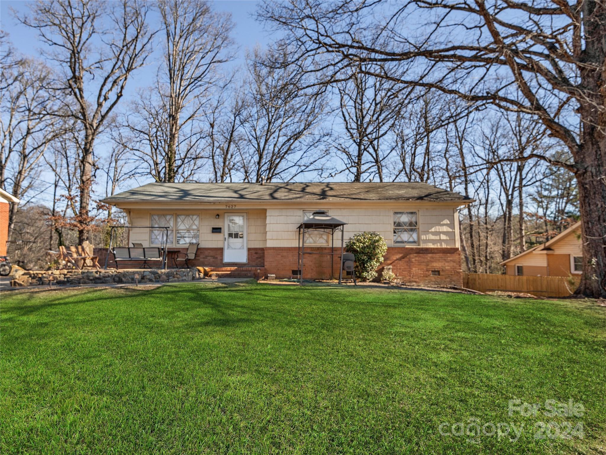 7627 Briardale Drive Charlotte NC 28212