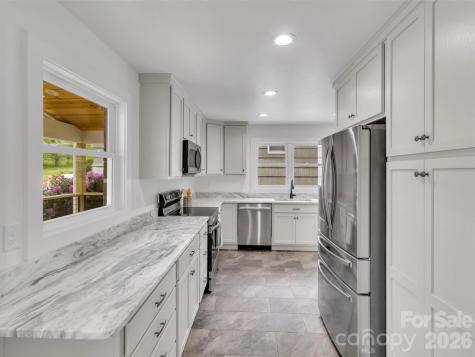 3575 Dellwood Road Waynesville NC 28786