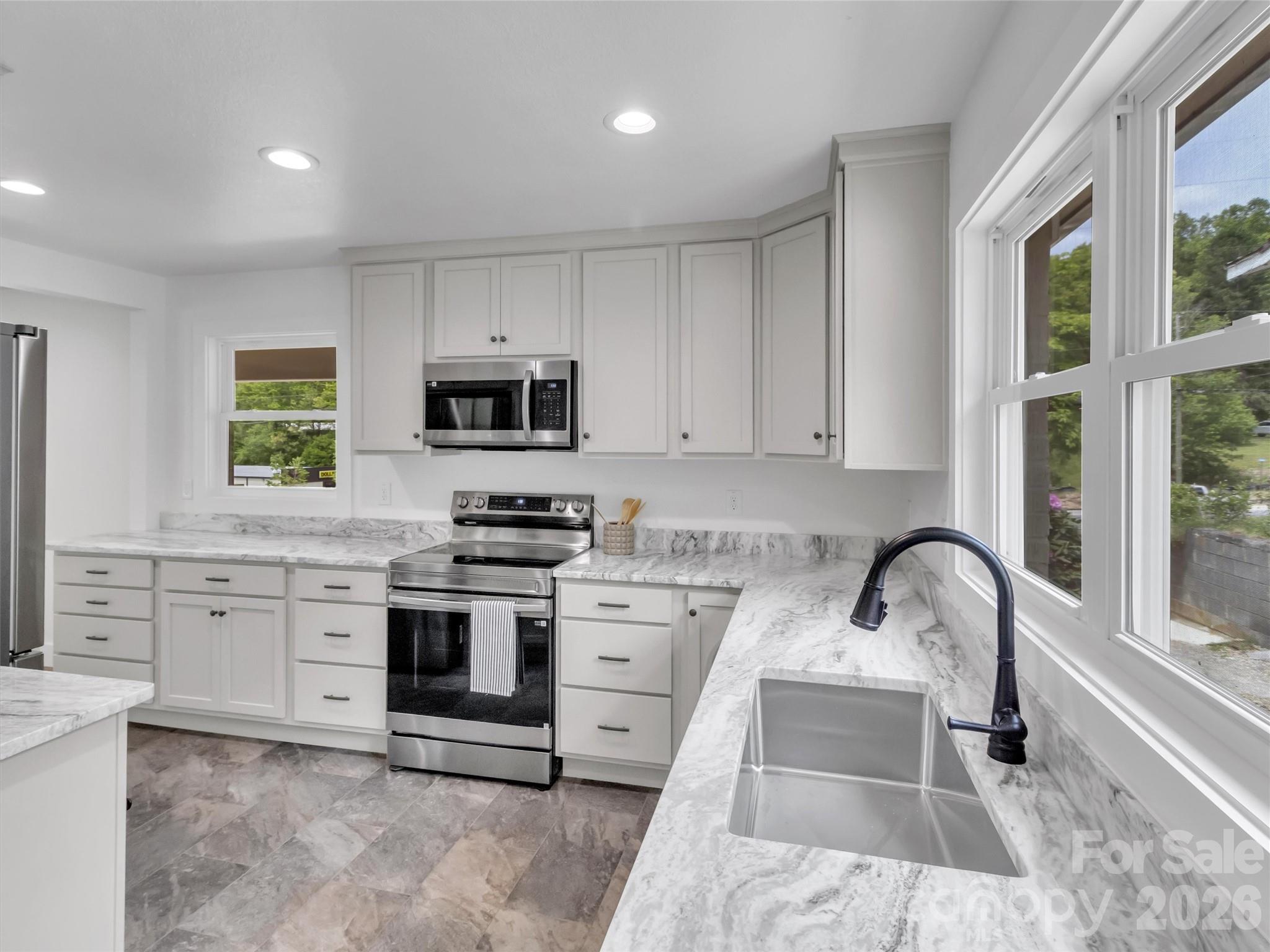 3575 Dellwood Road Waynesville NC 28786