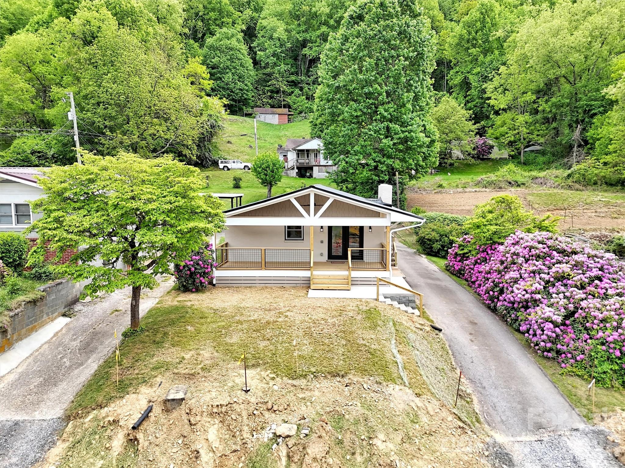 3575 Dellwood Road Waynesville NC 28786
