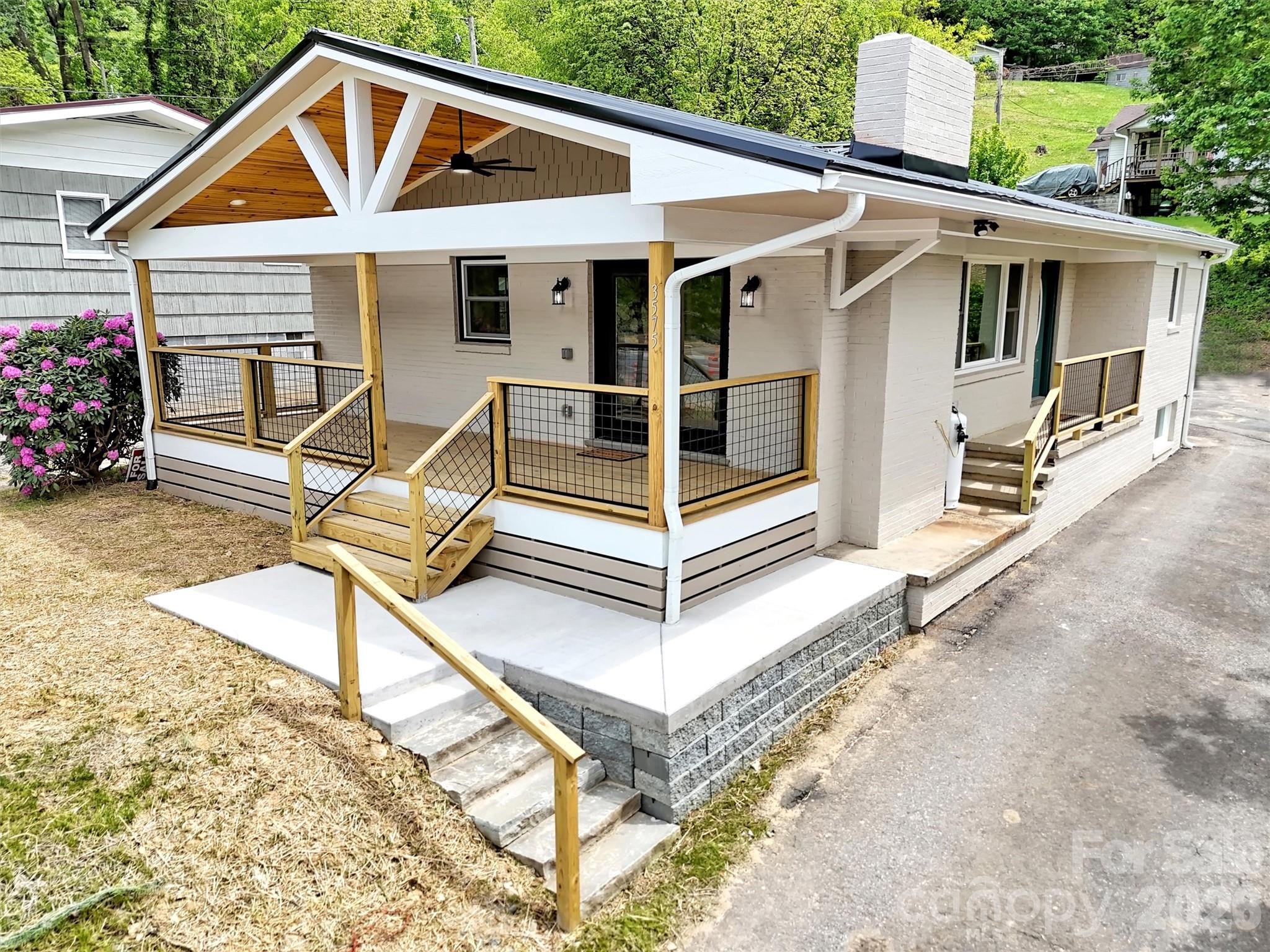 3575 Dellwood Road Waynesville NC 28786