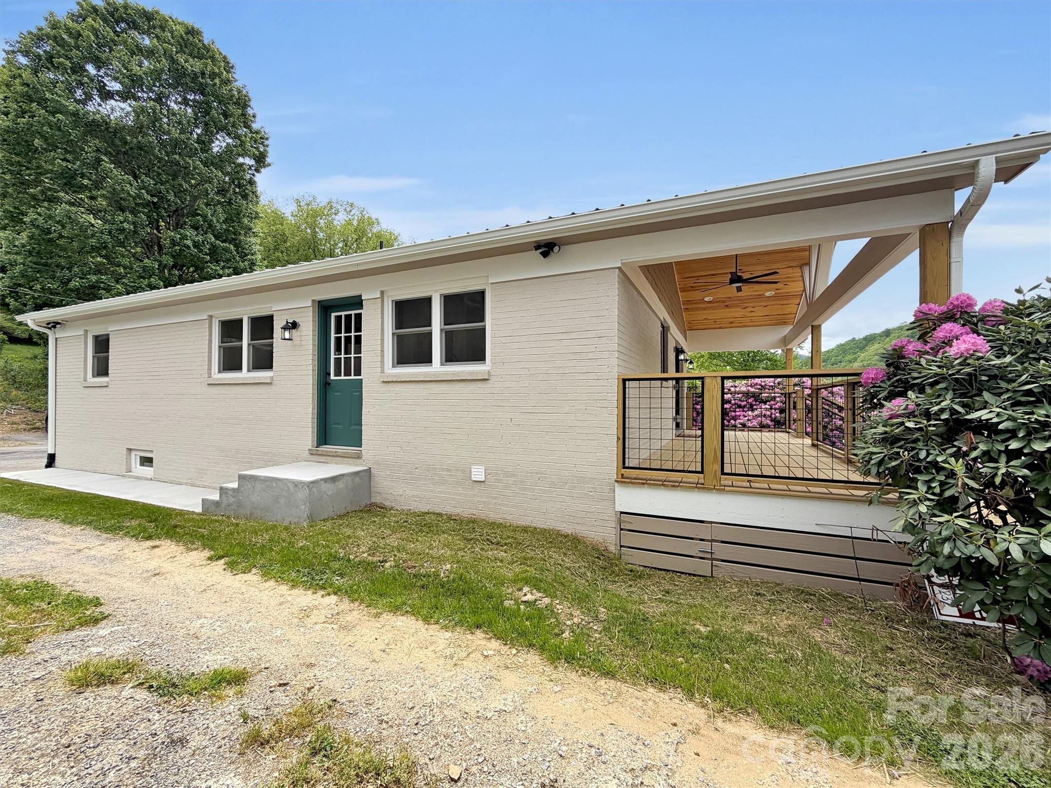 3575 Dellwood Road Waynesville NC 28786