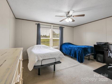 123 Big Oak Road Hendersonville NC 28792