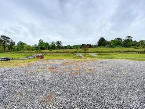 123 Big Oak Road Hendersonville NC 28792