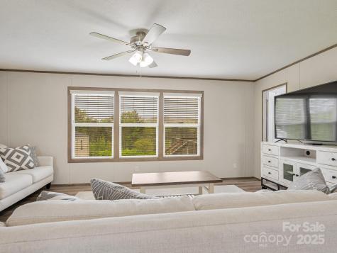 123 Big Oak Road Hendersonville NC 28792