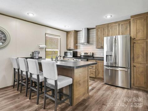 123 Big Oak Road Hendersonville NC 28792