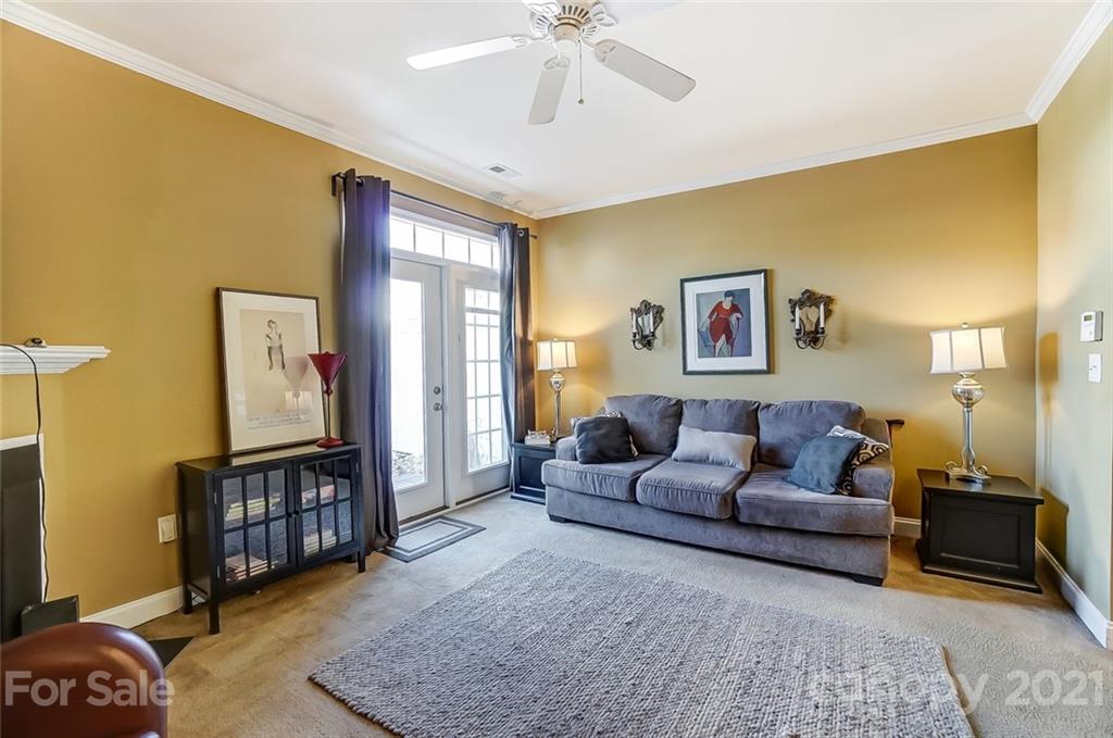 304 Park Square Place Matthews NC 28105