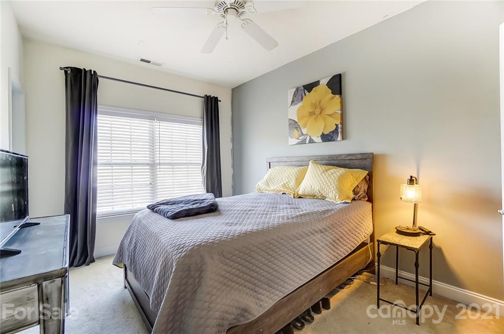 304 Park Square Place Matthews NC 28105