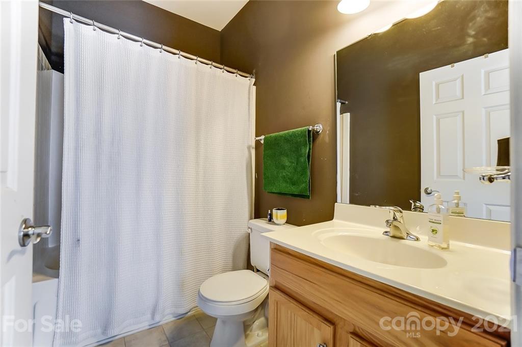 304 Park Square Place Matthews NC 28105