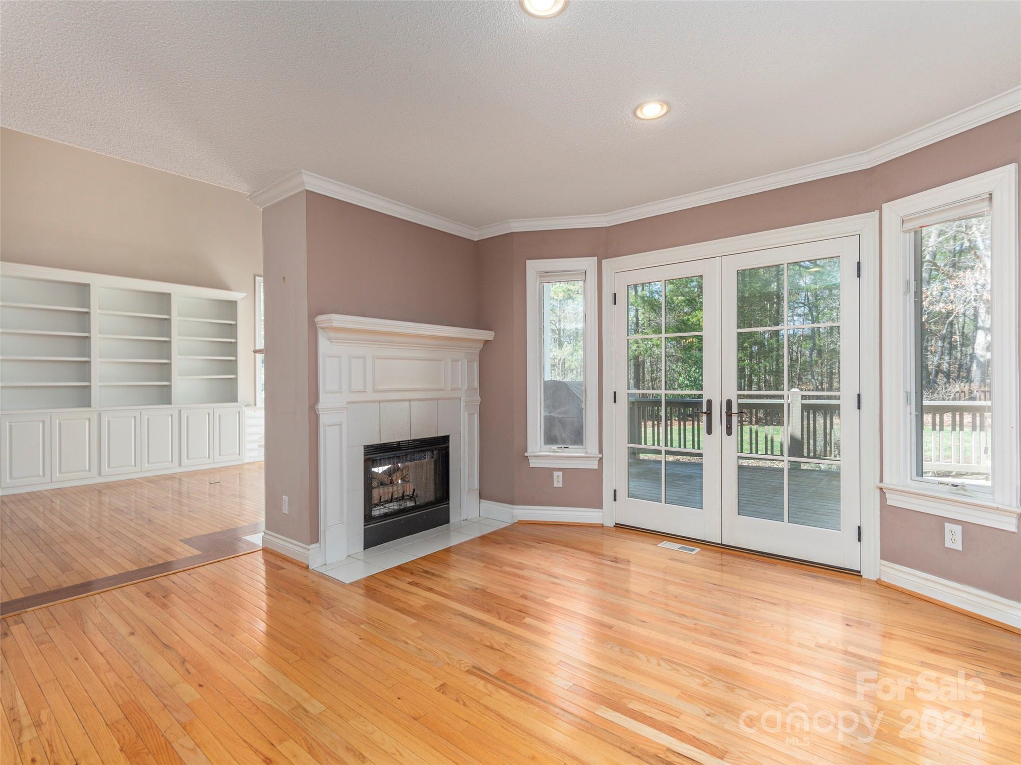 2 Ridgemont Drive Weaverville NC 28787