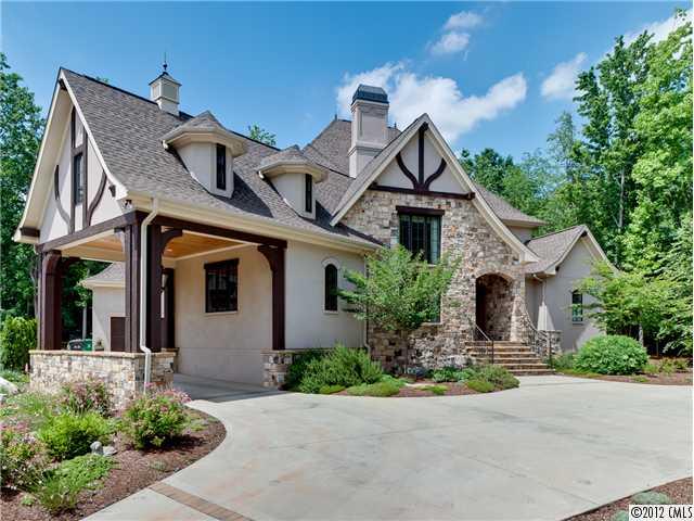 6303 Saint Stephen Lane Charlotte NC 28210