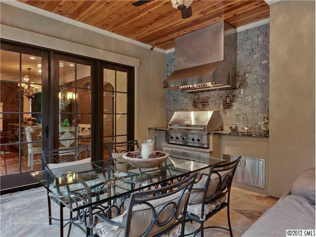 6303 Saint Stephen Lane Charlotte NC 28210