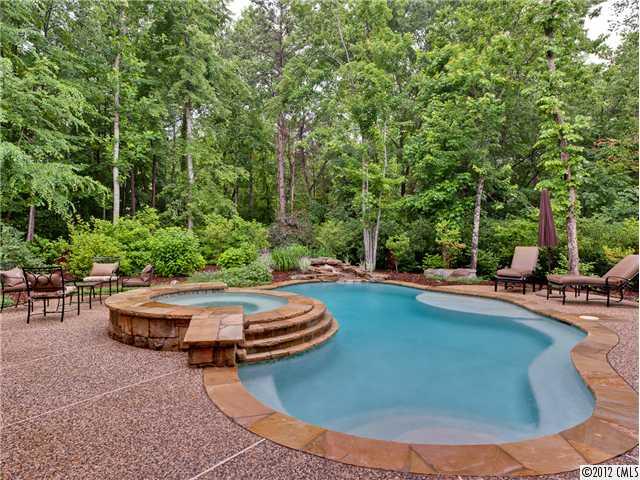 6303 Saint Stephen Lane Charlotte NC 28210