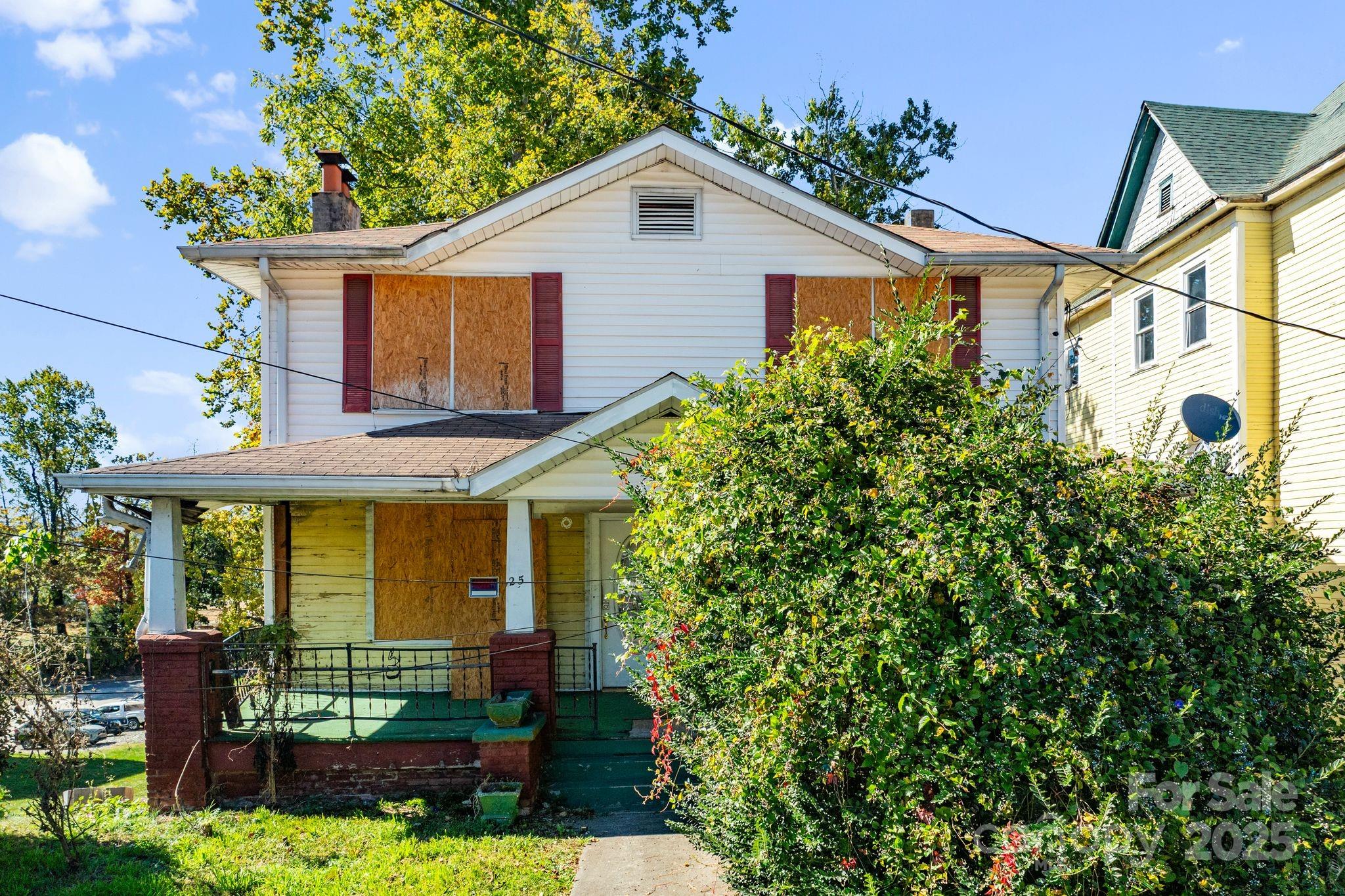 Asheville NC, 25 S French Broad Avenue