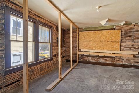 25 S French Broad Avenue Asheville NC 28801