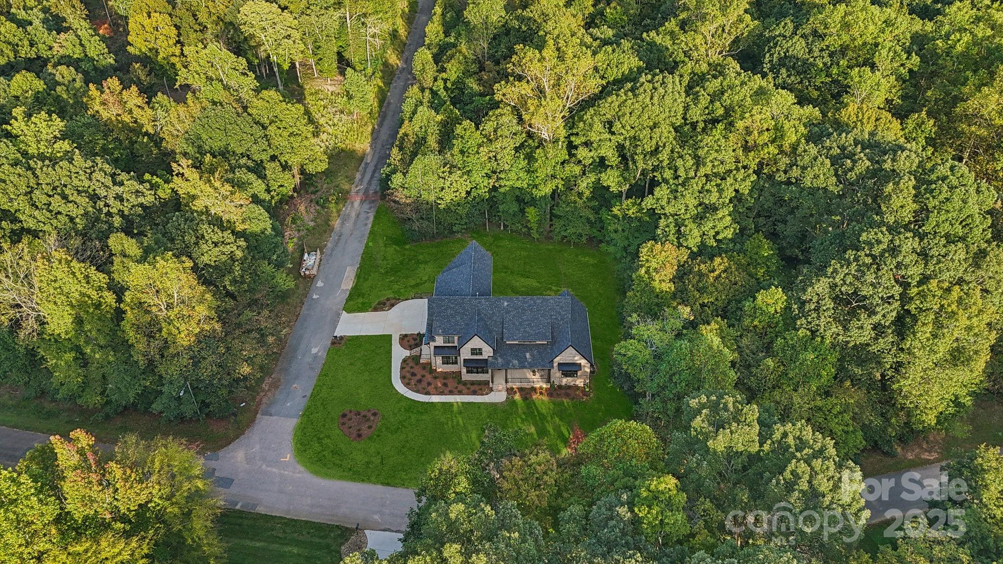 268 Laurel Crest Drive Kannapolis NC 28081
