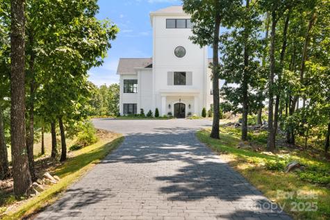 1475 Fawn Drive Asheboro NC 27205