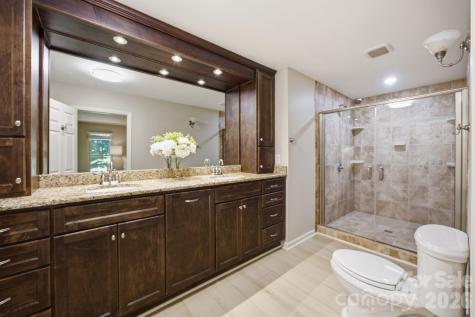 195 Azalea Road Mooresville NC 28115