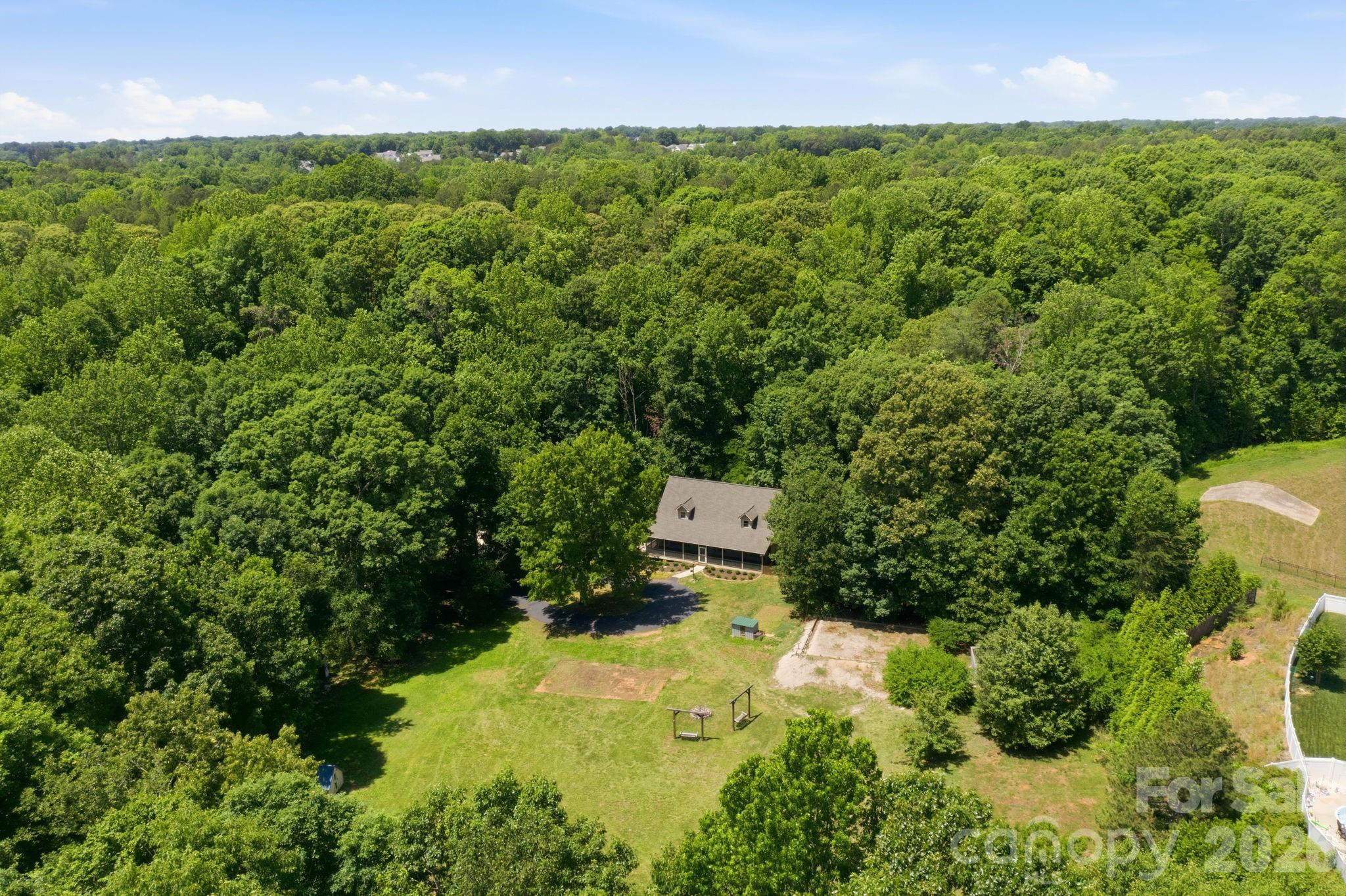 195 Azalea Road Mooresville NC 28115