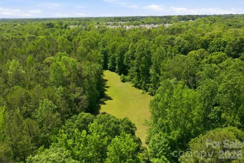 195 Azalea Road Mooresville NC 28115