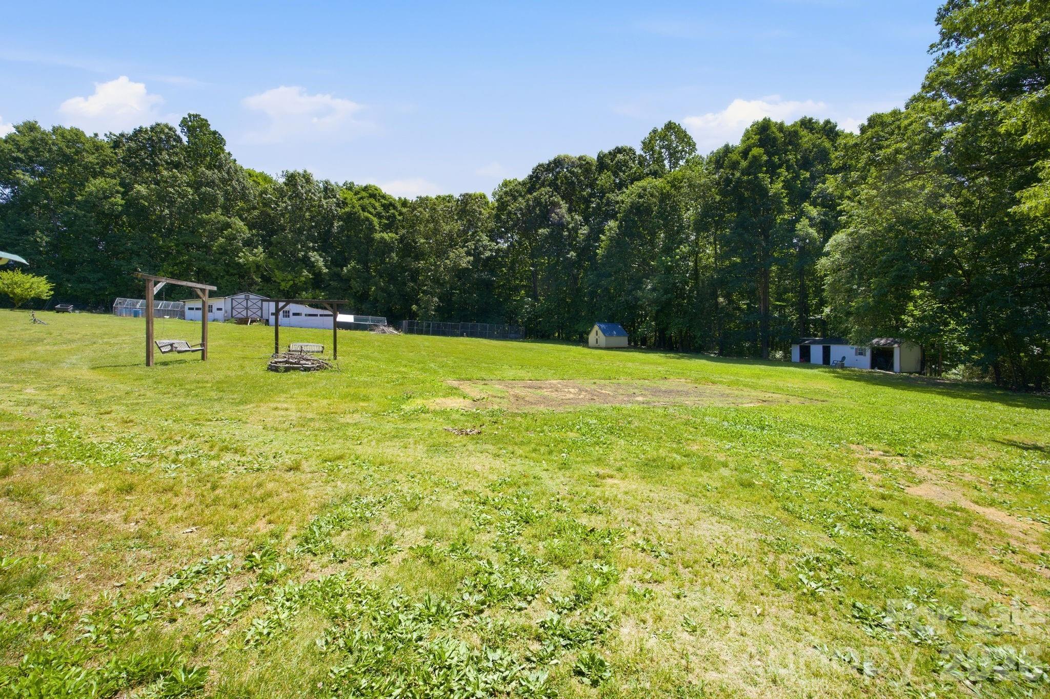 195 Azalea Road Mooresville NC 28115