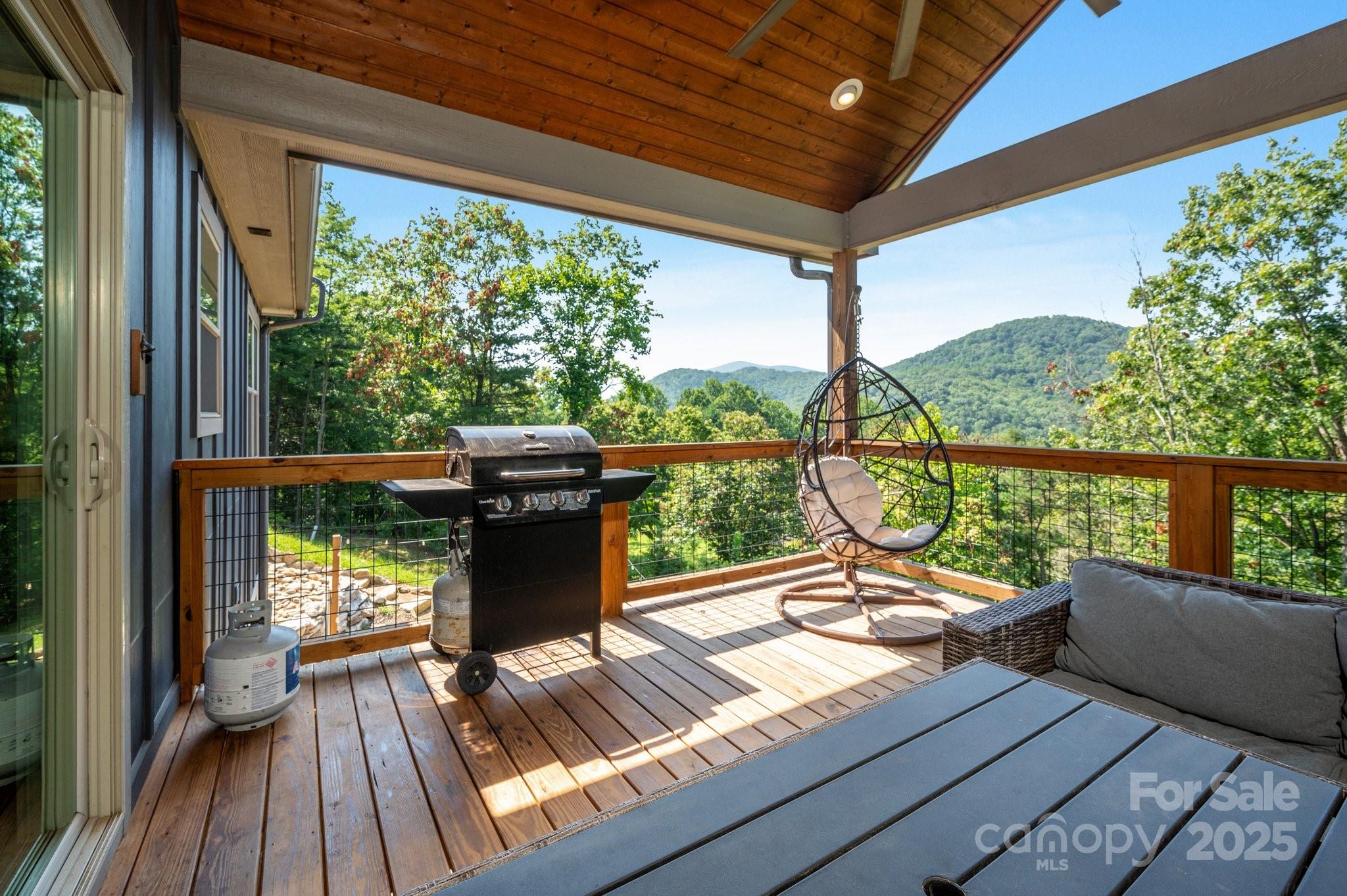 54 Weldon Way Fairview NC 28730