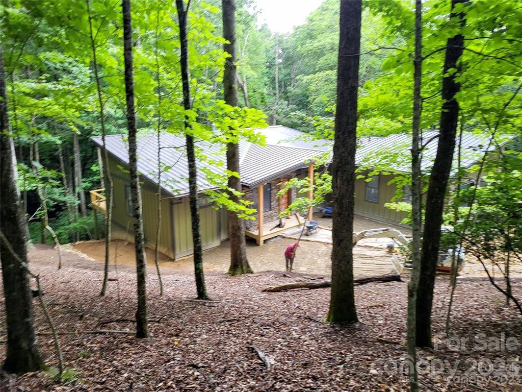 83 Junaluska Road Brevard NC 28712